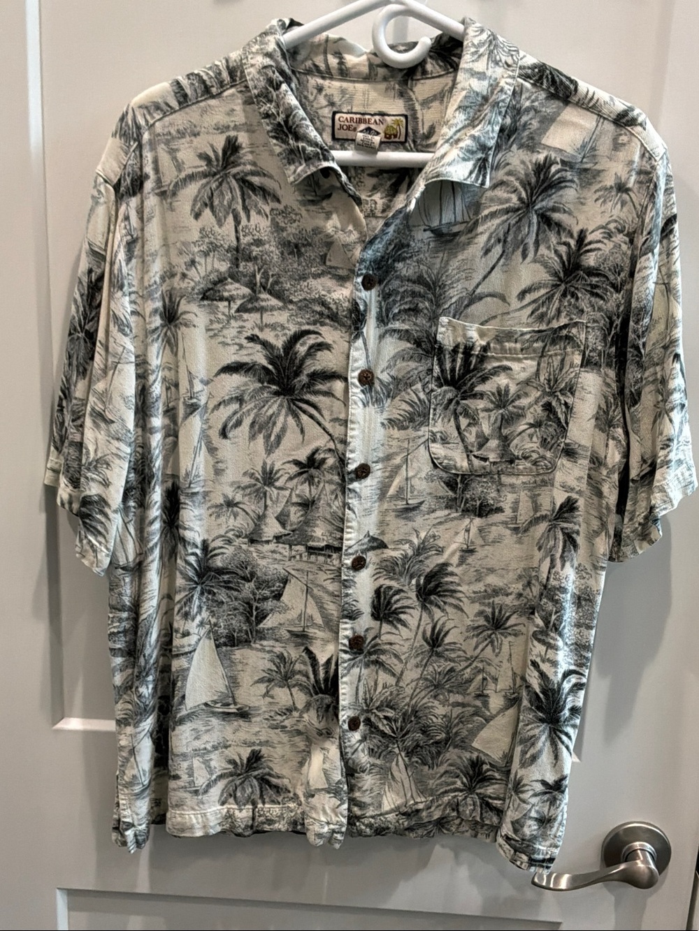 Caribbean Joe Large Black & White Palm-Print Short Sleeve Button-Down Shirt Mens
